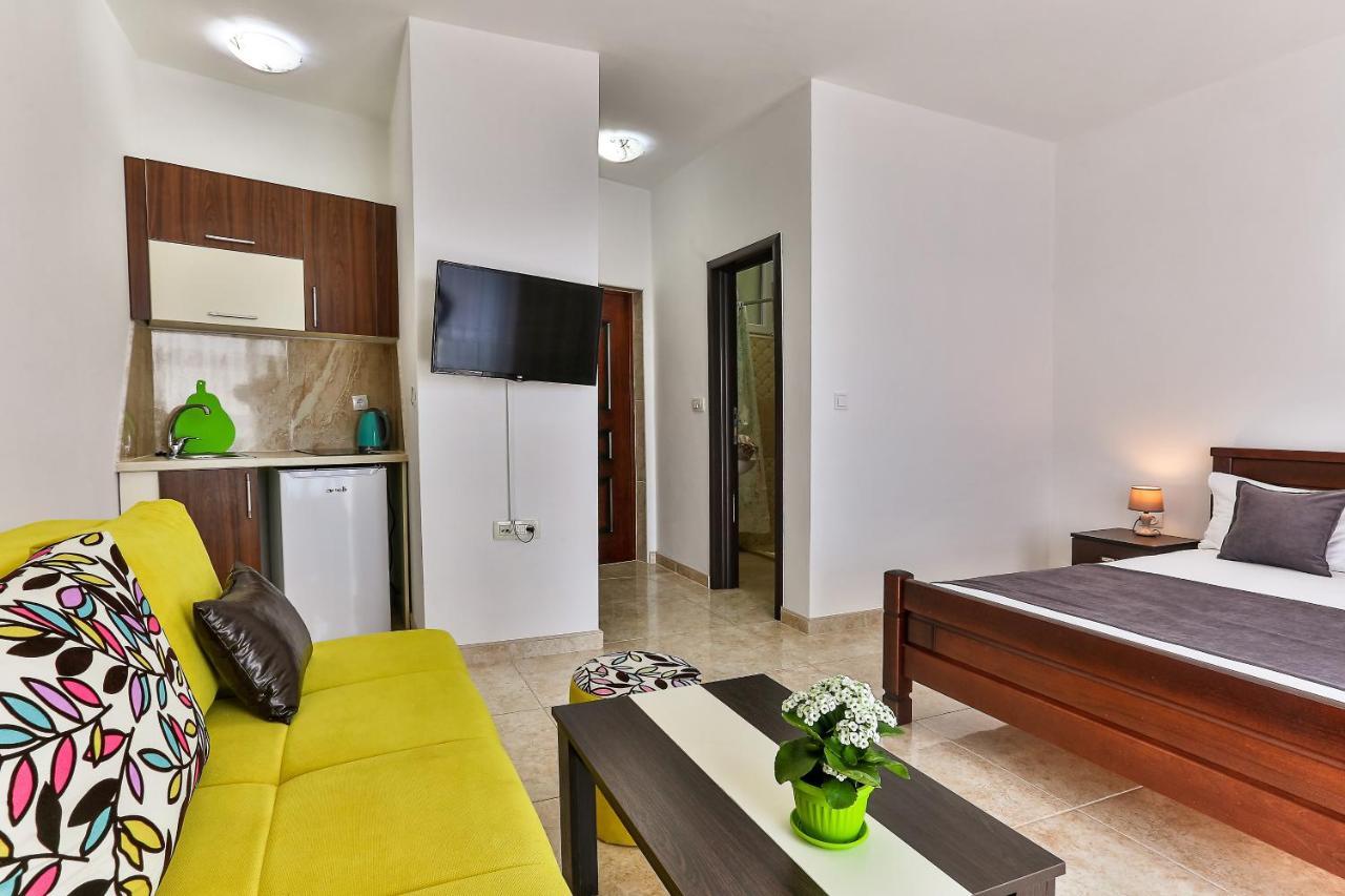 Buskovic Apartment Dobra Voda Exterior foto